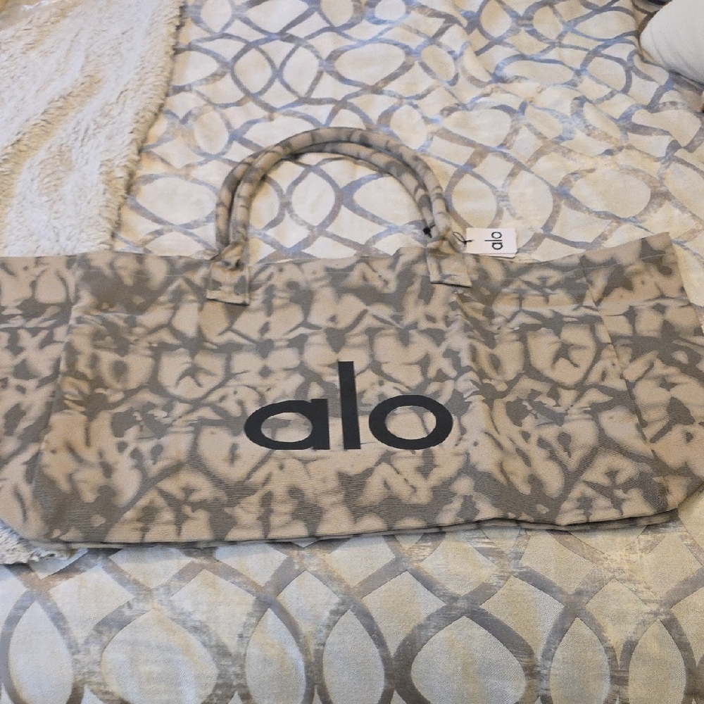 ALO Yoga Tan and Black Tote Bag